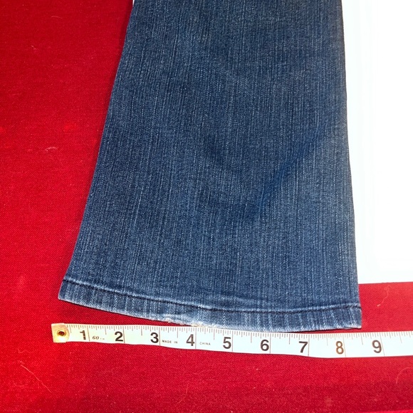 True Religion TORY Boot Cut BLUE Jeans HORSESHOE Silver Studded Pocket Womens 28 - Picture 7 of 16